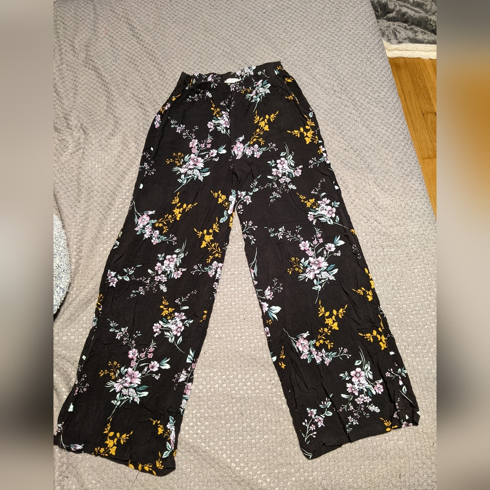 Floral Flowy Pants